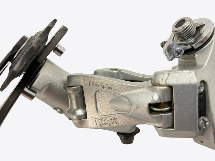 close up of the model number
