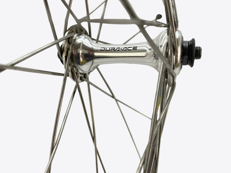 close up of the front hub