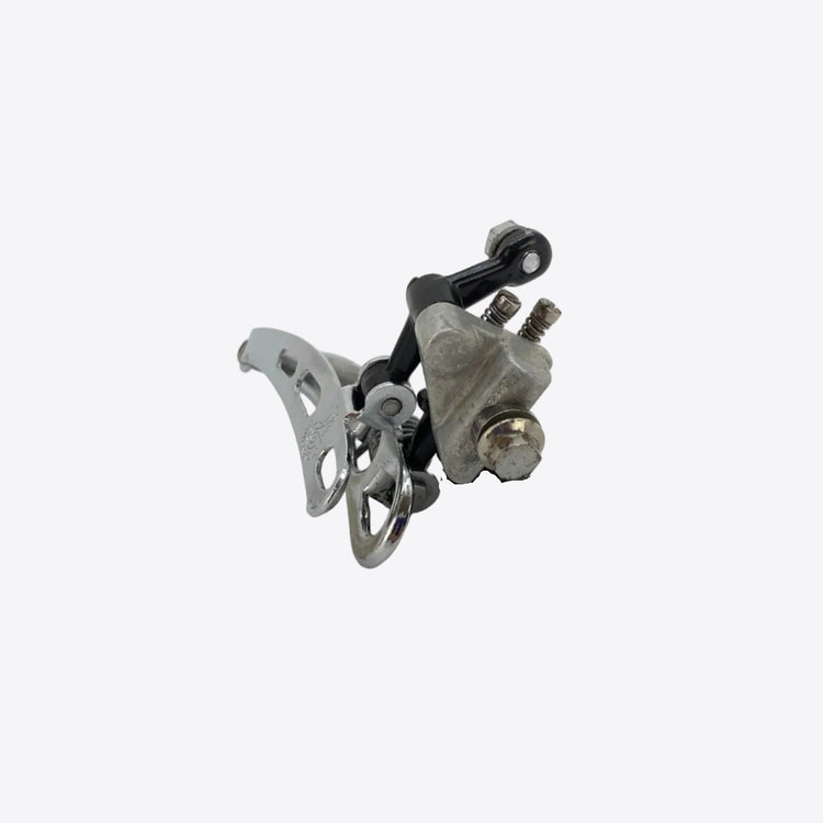front view of the derailleur
