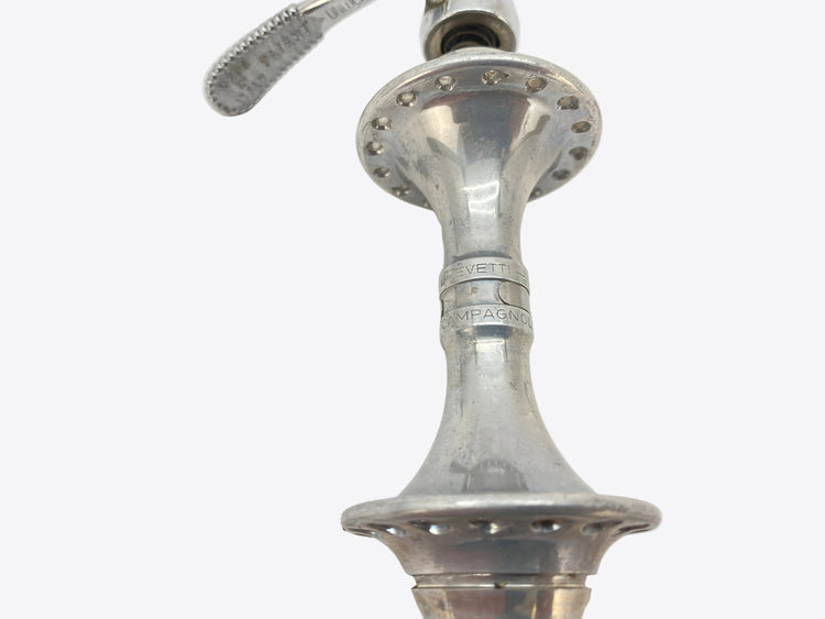 close up of the front hub