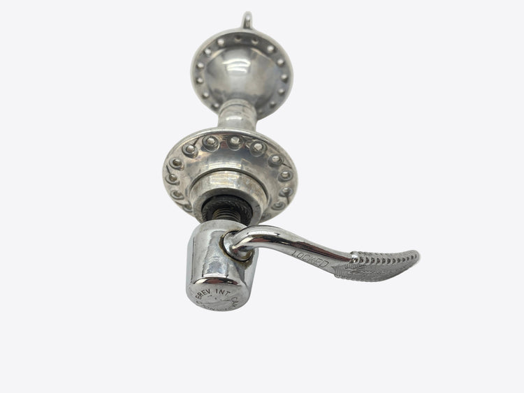 left side view of the hub