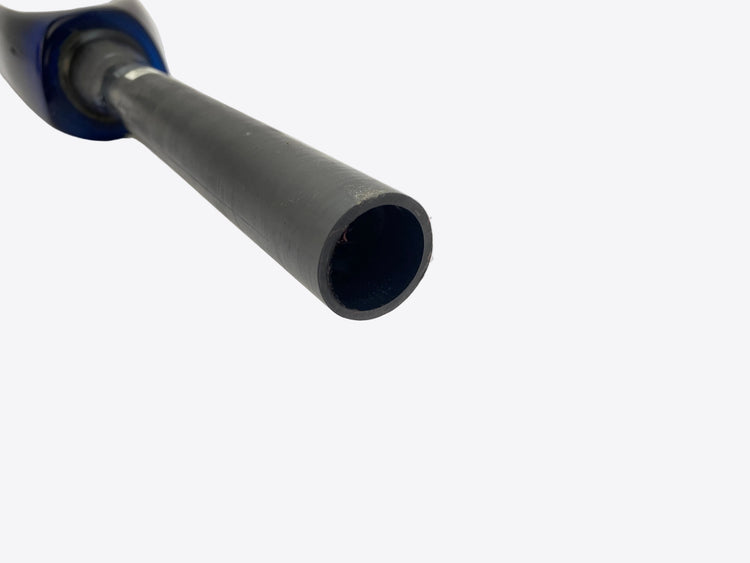 close up of the steering tube end