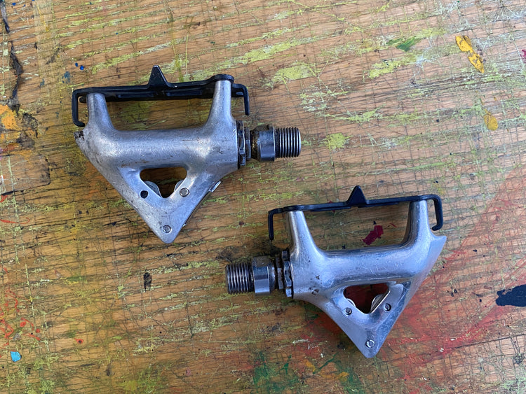 Shimano Dura Ace Vintage Clipless Pedals with Cleats