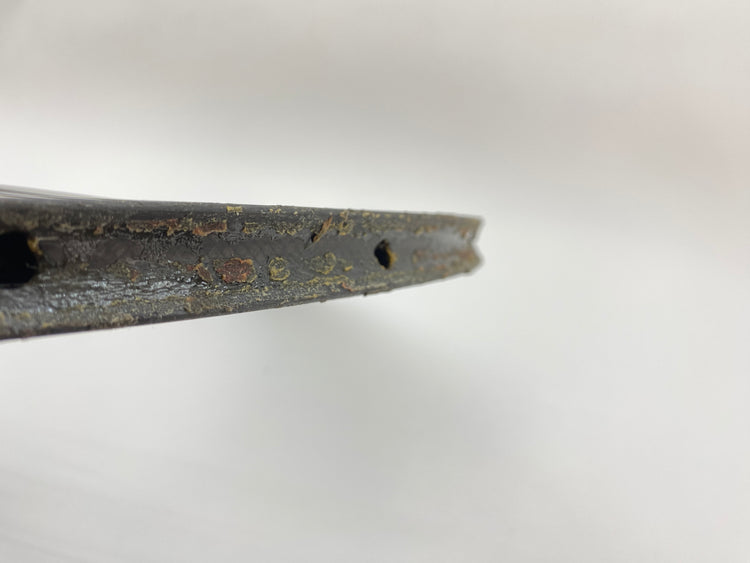 close up of the rim bed