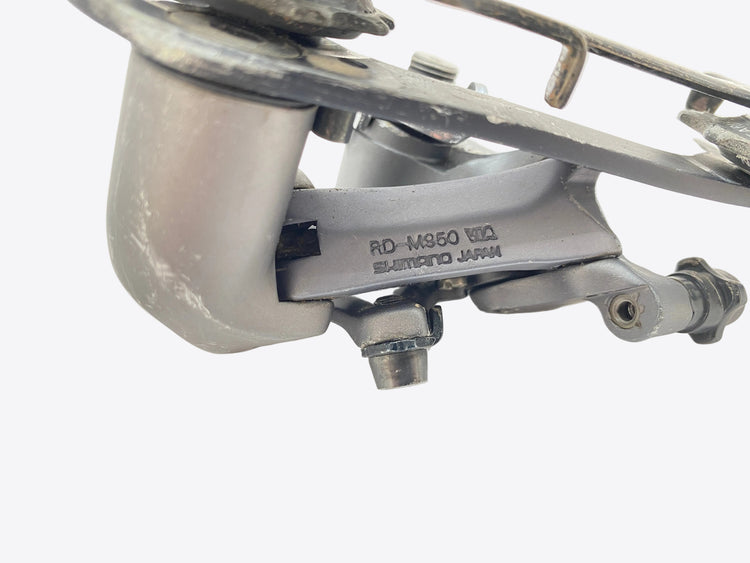 close up of the model number