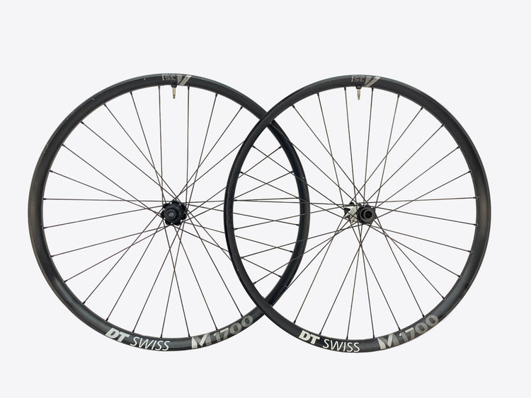 main view of the wheels