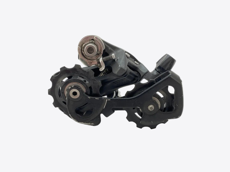 backside view of the derailleur