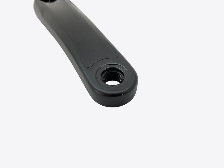 close up of the left crank arm end
