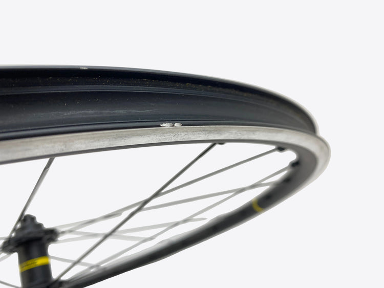scratch on rim edge
