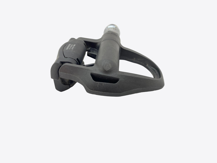 side view of the left pedal