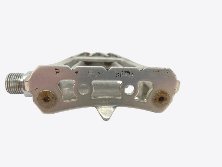 rear view of the rignt pedal