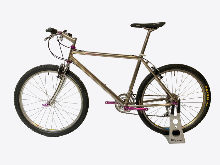 left side view of the bike