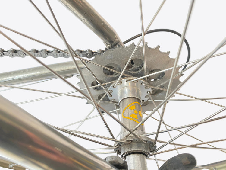 close up of the rear hub