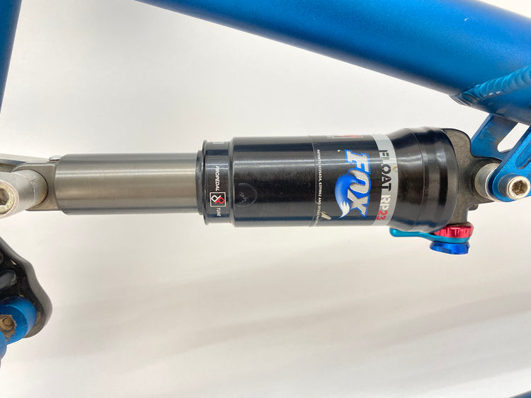 close up of the shock
