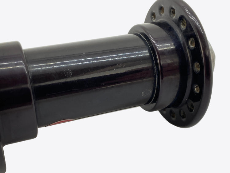 close up of the hub