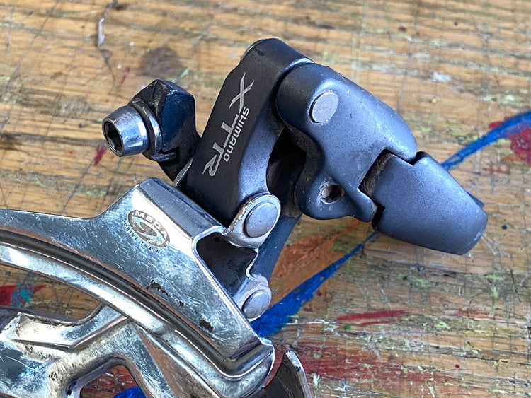 Shimano XTR FD-M953 Top Pull Clamp On 31.8 Front Derailleur