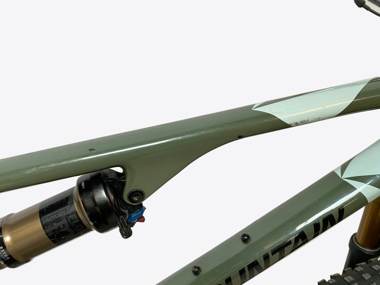 Rocky Element 90 Carbon Mountain Bike XTR Medium