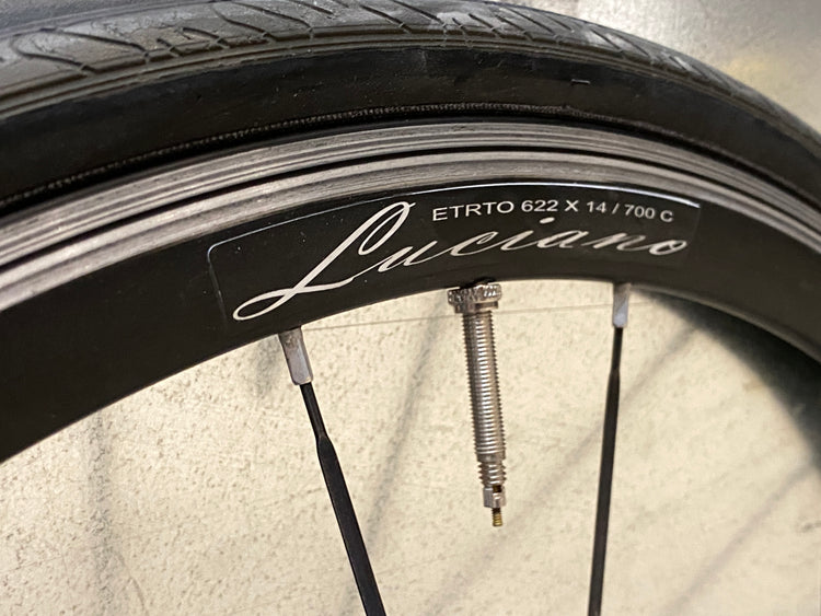 Pro Lite 700c QR HG Alloy Road Wheelset