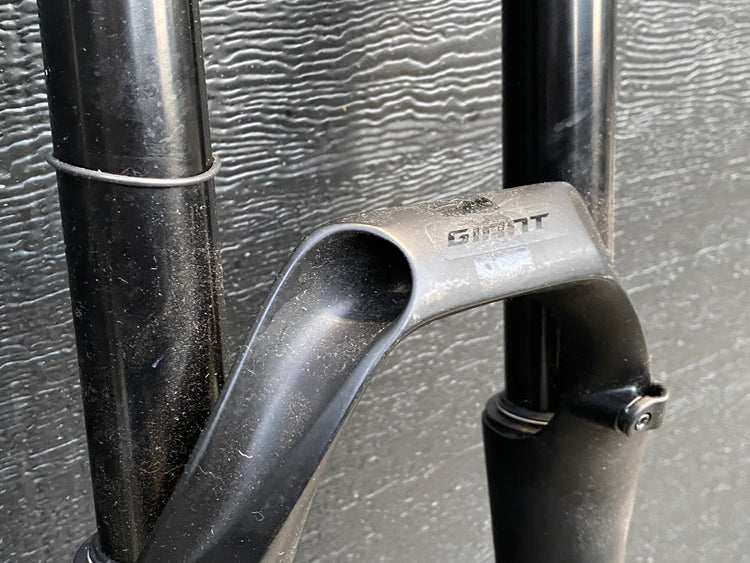 Giant Crest 34 RLC 29er Boost Suspension Fork 130m