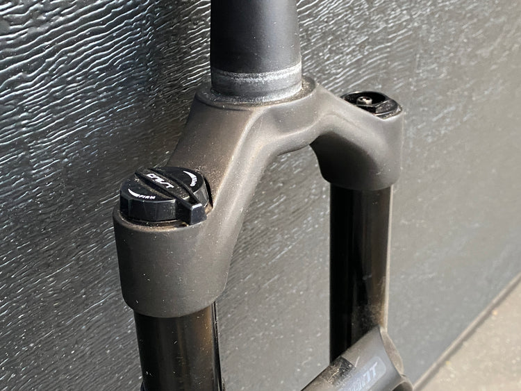 Giant Crest 34 RLC 29er Boost Suspension Fork 130m
