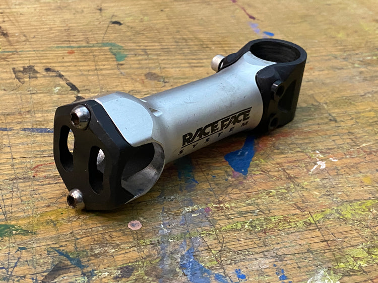 Race Face System Threadless Stem 1 1/8 25.4 120mm