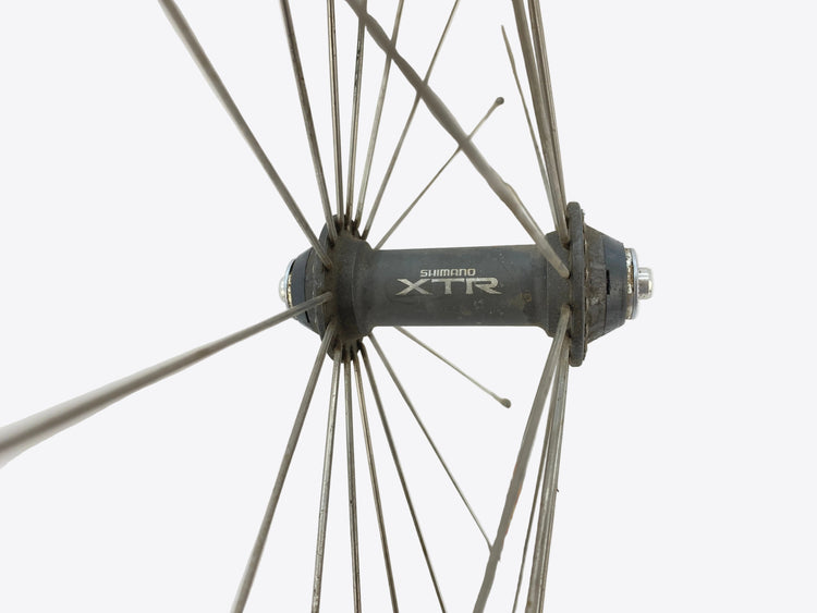Shimano XTR M950 Matrix Swami Ceramic Front Wheel 26"