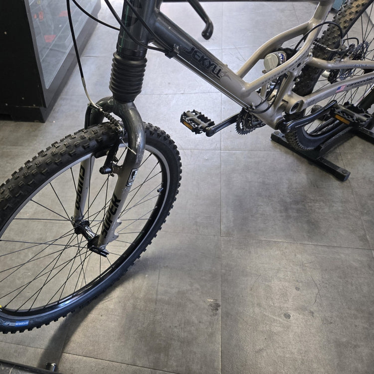 Cannondale Jekyll, Mountain Bike, Medium