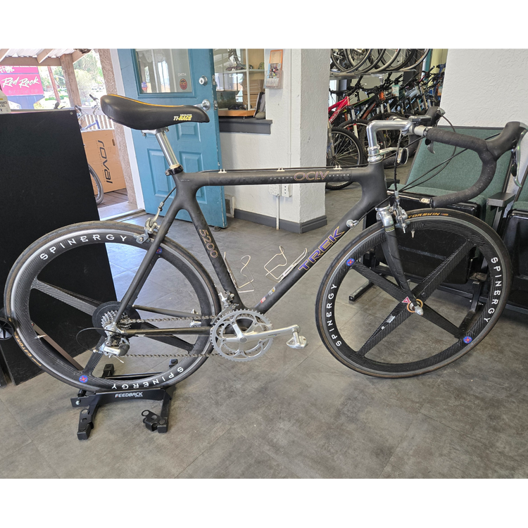 Trek OCLV 5200, Carbon 58cm Road Bike