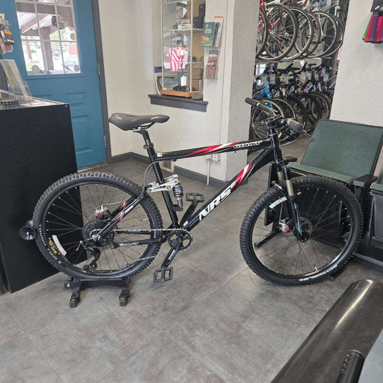 Giant NRS2, Mountain Bike, Large