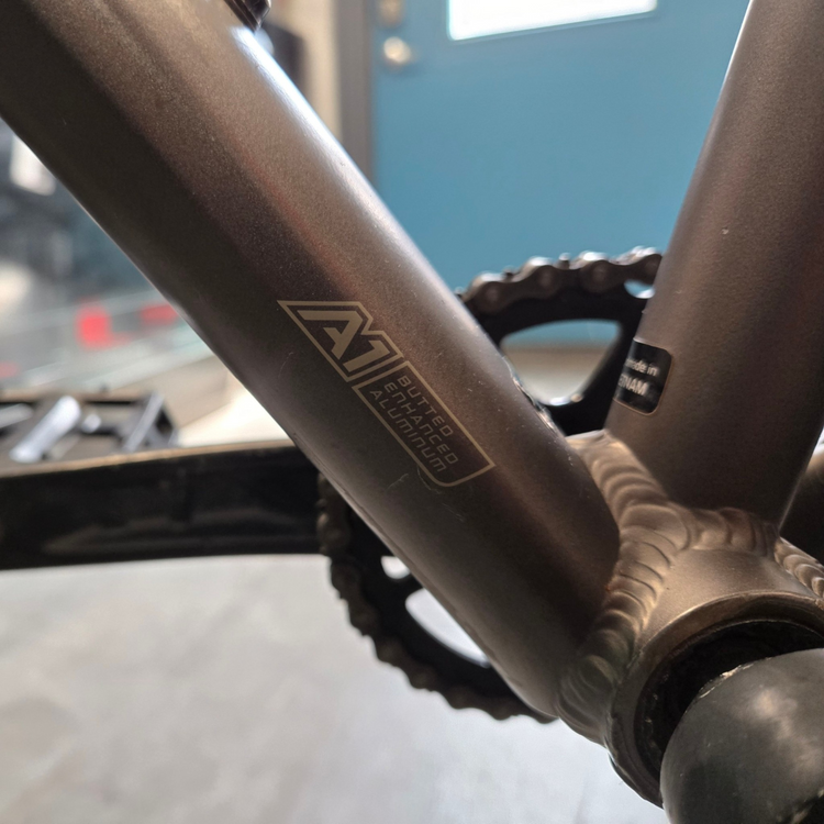 Specialized Pitch Dirt Jumper, Mountain Bike, Small