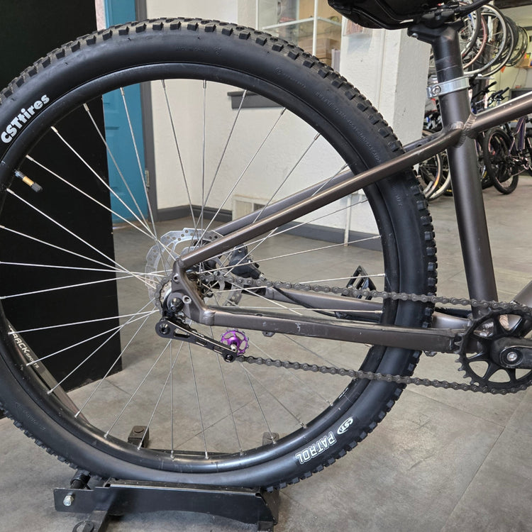 Specialized Pitch Dirt Jumper, Mountain Bike, Small