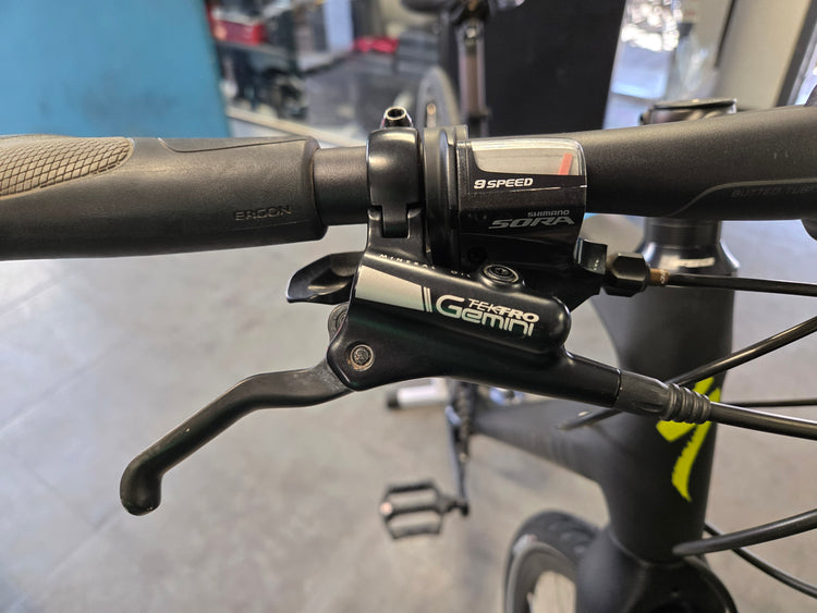 Specialized Sirrus Expert, Hybrid Bike, Medium