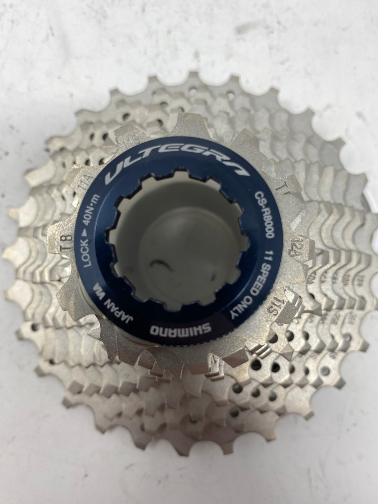 Shimano Ultegra R8000 11 Speed Cassette 11-28 NEW no box