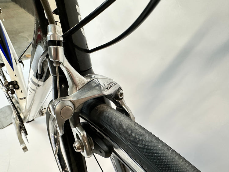 Giant TCR C3 Carbon Road Bike 54cm Medium