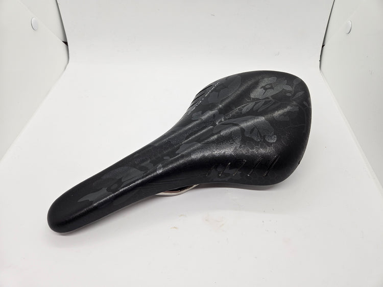 Fizik Saddle, Donna