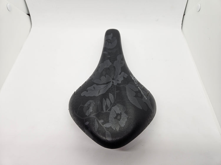 Fizik Saddle, Donna