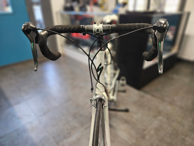 Specialized Roubaix, Road Bike 58cm