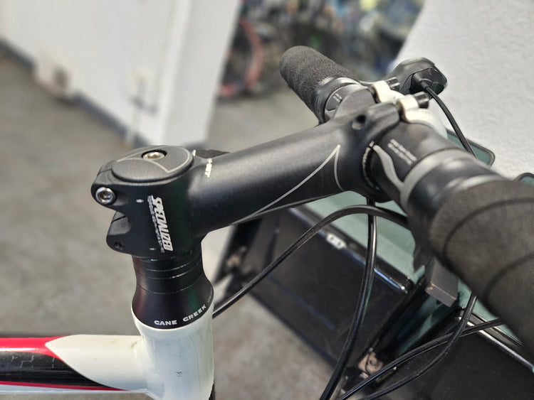 Specialized Roubaix, Road Bike 58cm