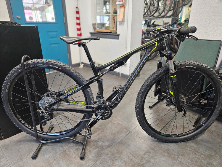 Specialized Epic, Mountain Bike, Small 29