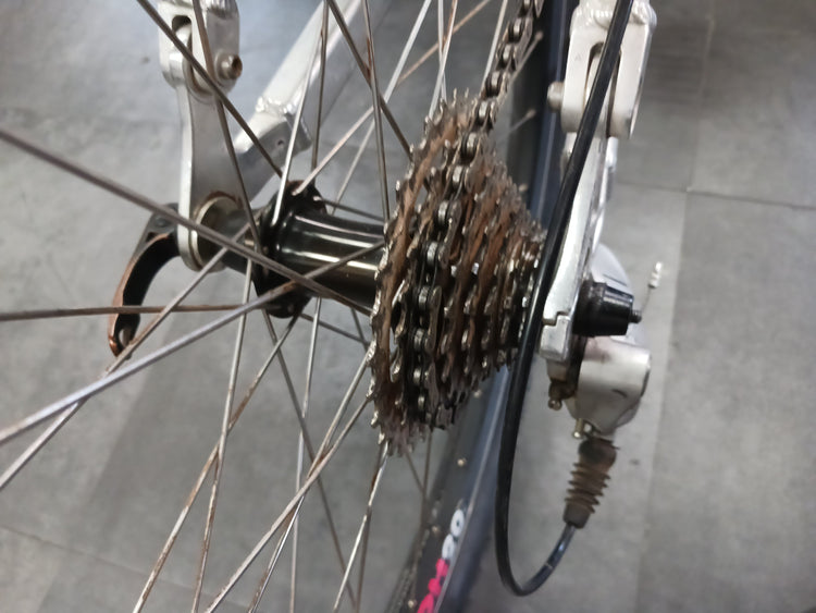 Giant ATX 980 Mountain Bike