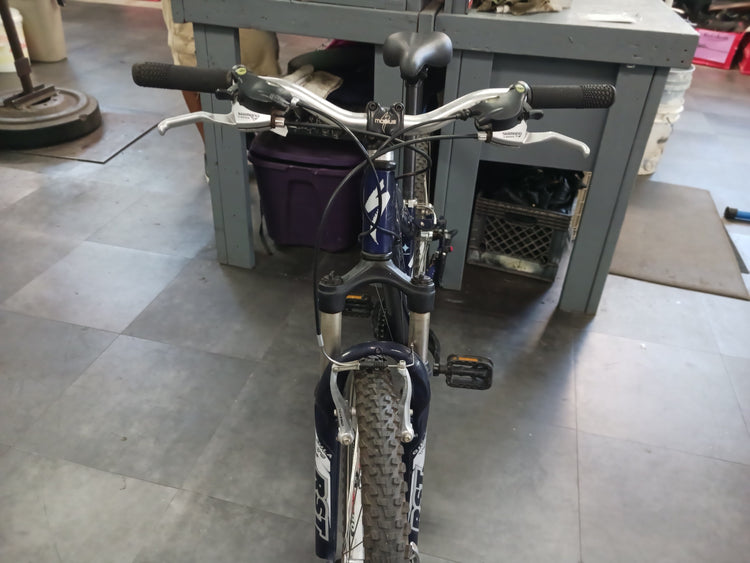 Specialized Hard Rock Mountain Bike, Small