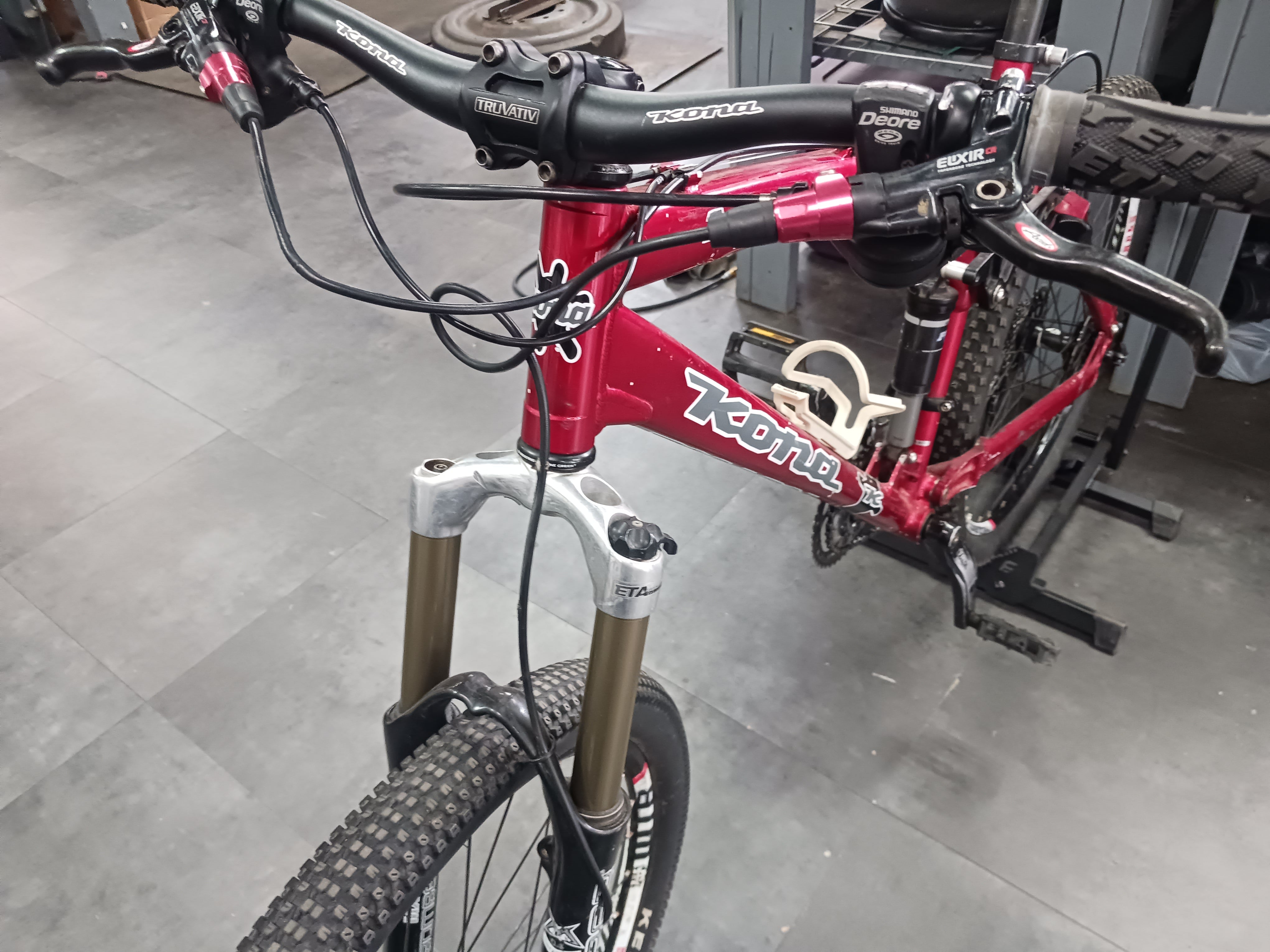 Kona Dawg, Mountain Bike, Medium
