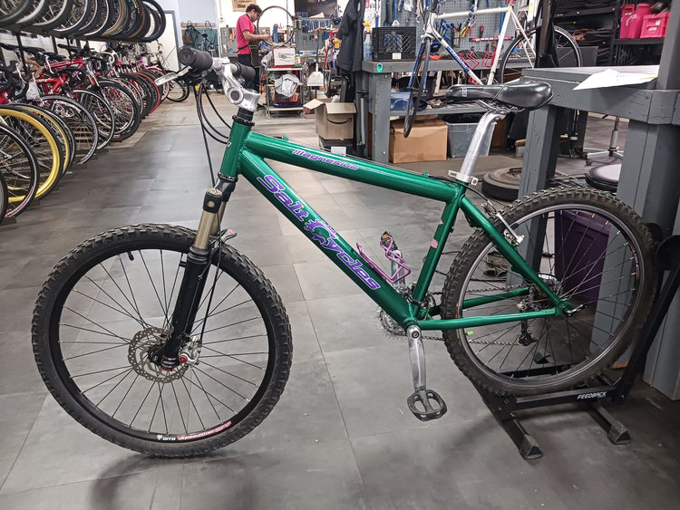 Salt Cycles Magnesium, Mountain Bike, Medium