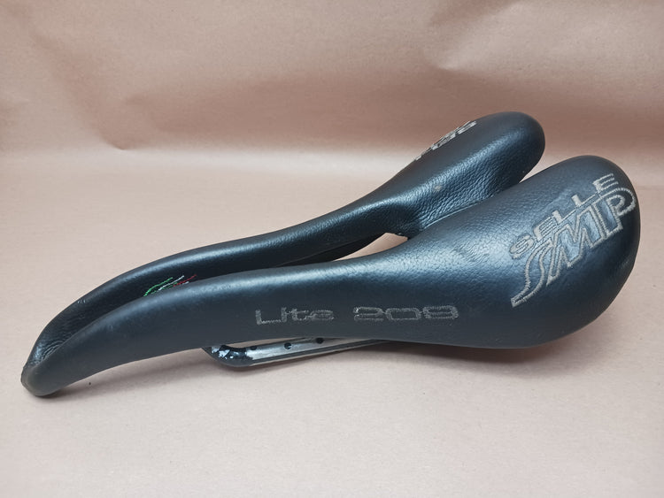 Selle SMP Lite 209 Carbon-Railed Saddle