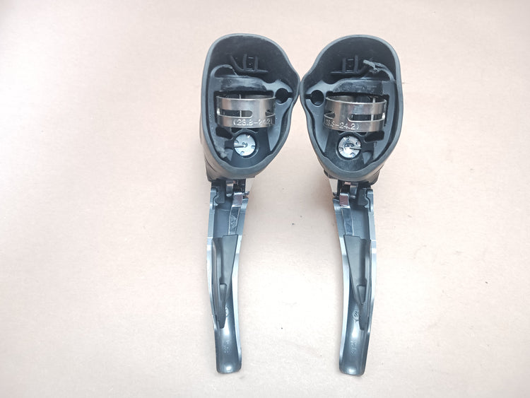 Shimano Claris Road Shifter Set ST-R2000 2x8 Speed