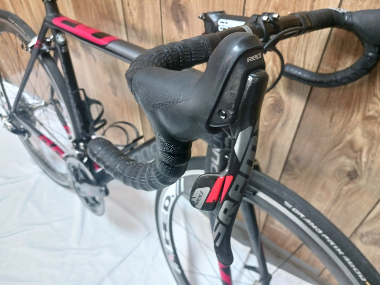Cannondale SuperSix EVO 2 Carbon 54cm Road Bike with HED Carbon Wheels