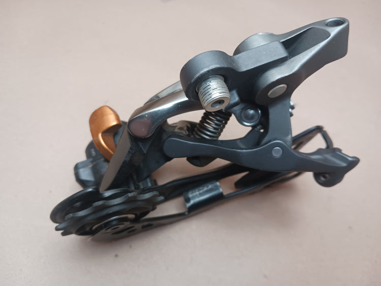 Shimano XTR RD-M9000 Rear Derailleur With Clutch Mechanism