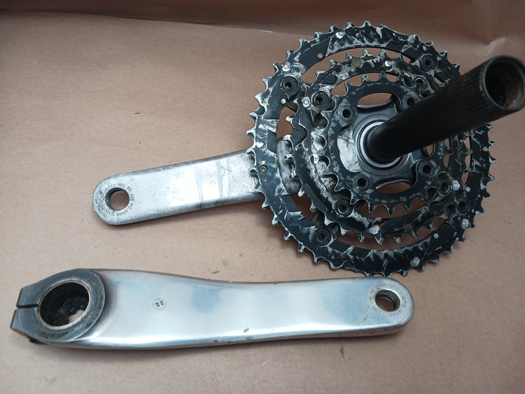 Shimano XTR FC-M960 170mm Triple Crankset Hollowtech 24mm