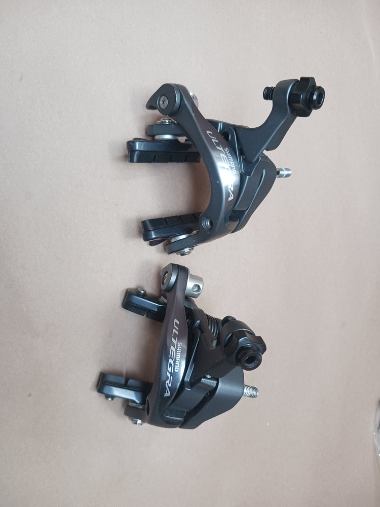 Shimano Ultegra BR-R8000 Road Bake Caliper Pair
