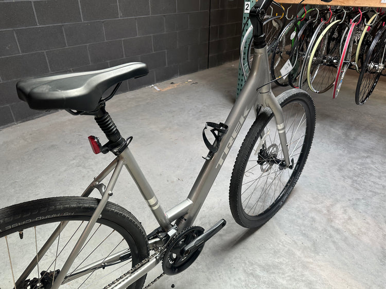 Trek Verve 3 19.5" Step Through Comfort Cruiser